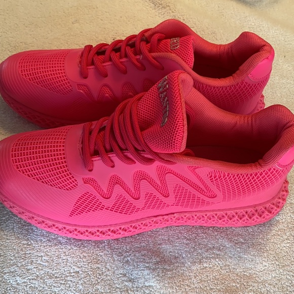 Neon pink Wanted sneakers - Picture 2 of 3